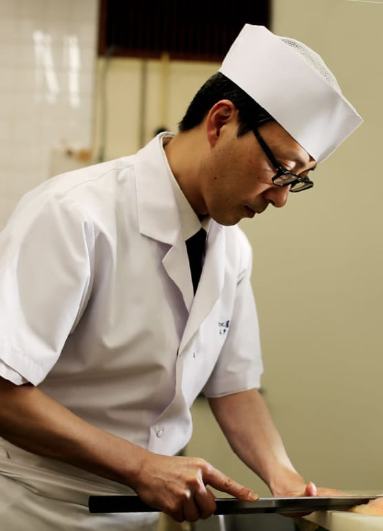 地元の幸をふんだんに使用した日本料理。